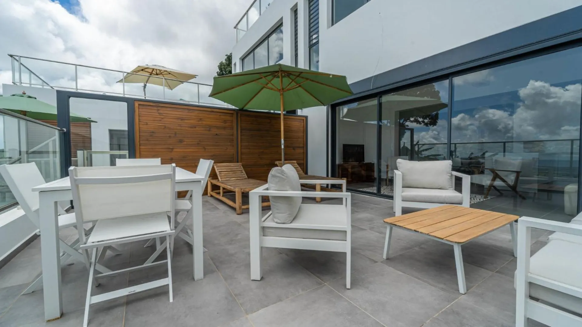 Le Gaetana Hotel Sainte-Rose 4*,